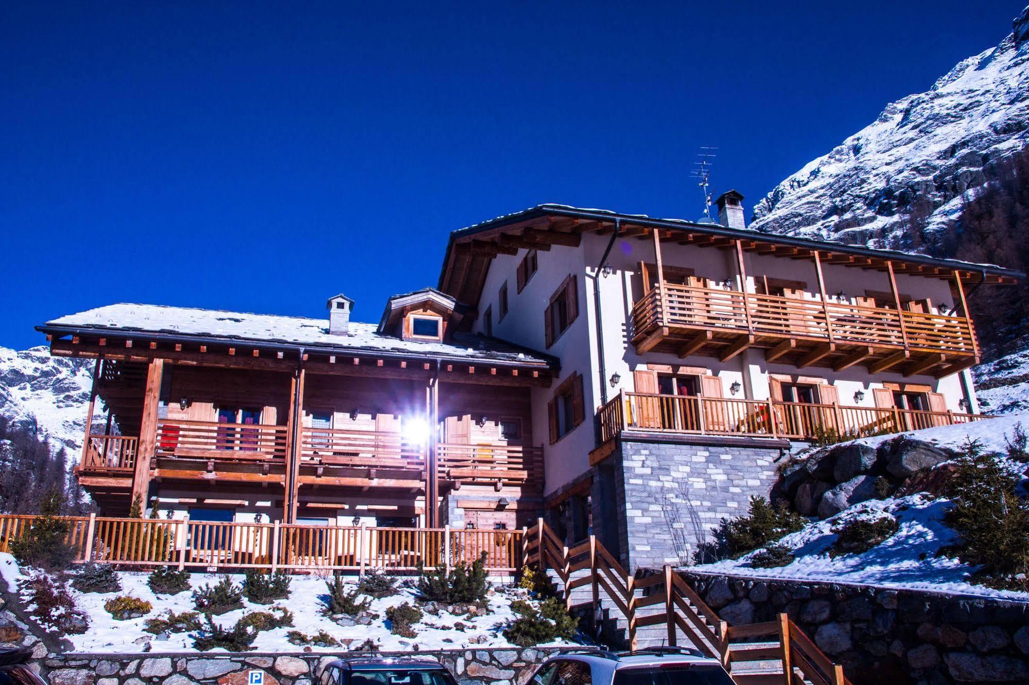 Ellex Eco Hotel Gressoney-La-Trinite Exterior photo