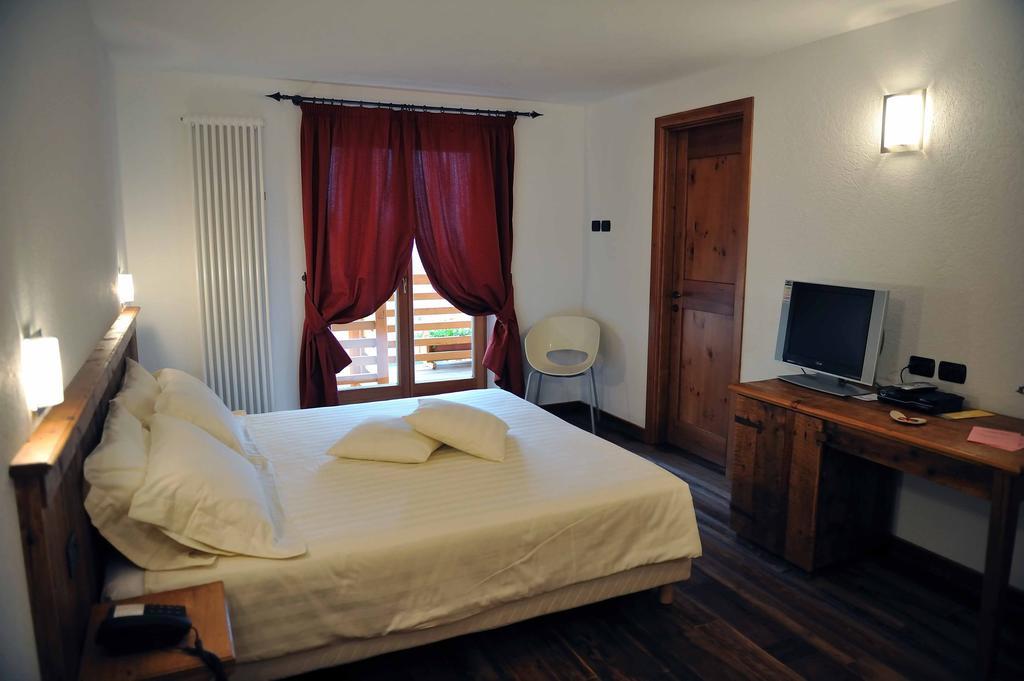 Ellex Eco Hotel Gressoney-La-Trinite Room photo